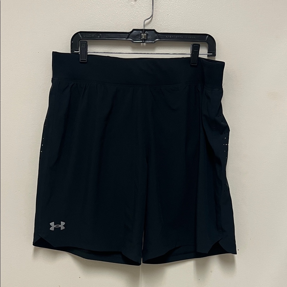 Under Armour Men's Black Athletic Shorts
